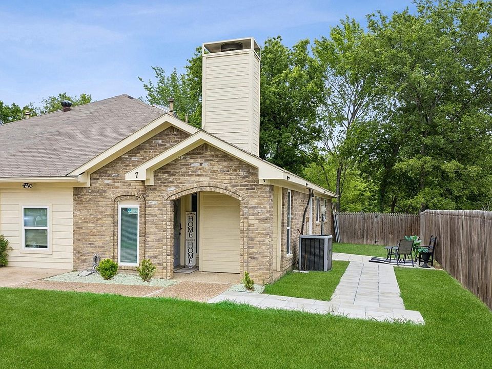 1st image of 7 Cedar Elm Cir