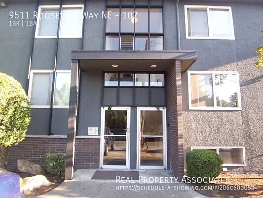 9511 Roosevelt Way NE #107 — Photo 1