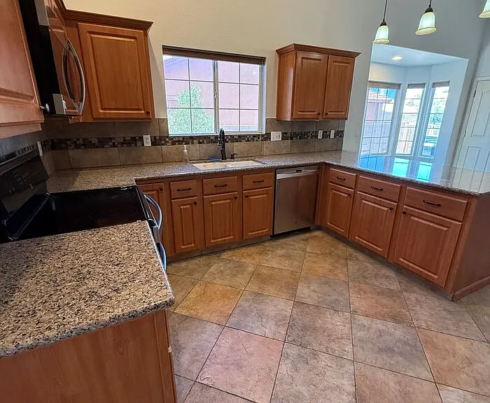 9652 E Paseo Juan Tabo — Photo 19