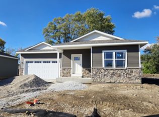 4822 37th Ave, Kenosha, WI 53144