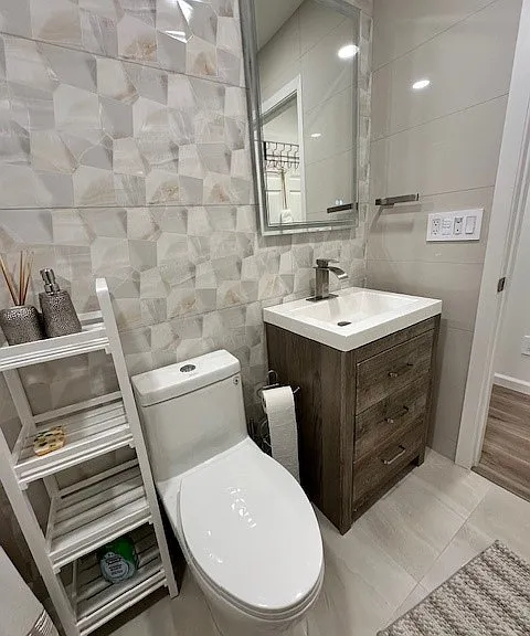 1891 Poplar Dr #1 — Photo 16