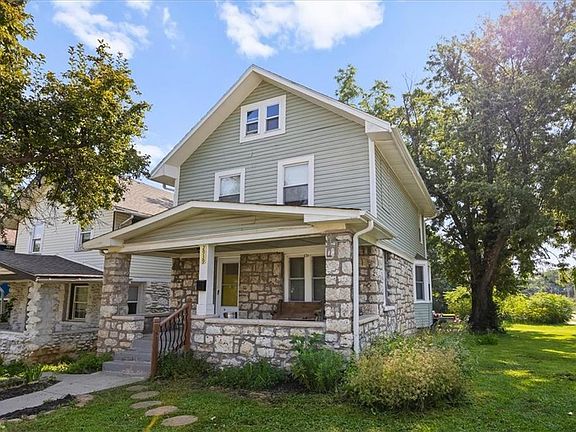 2nd image of 2939 Wayne Ave