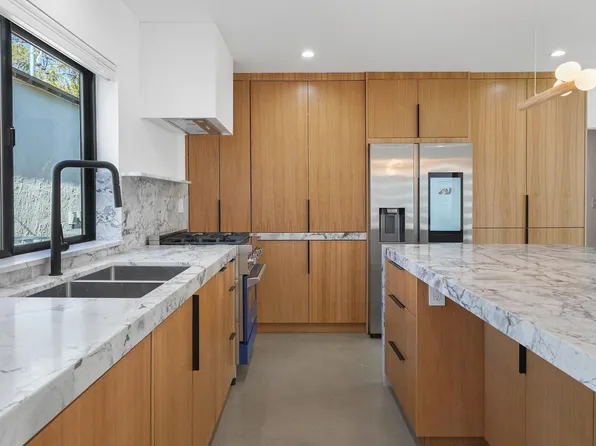 6002 Lindley Ave, Encino, CA 91316