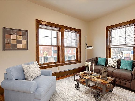 2nd image of 829 E 185th St APT 5