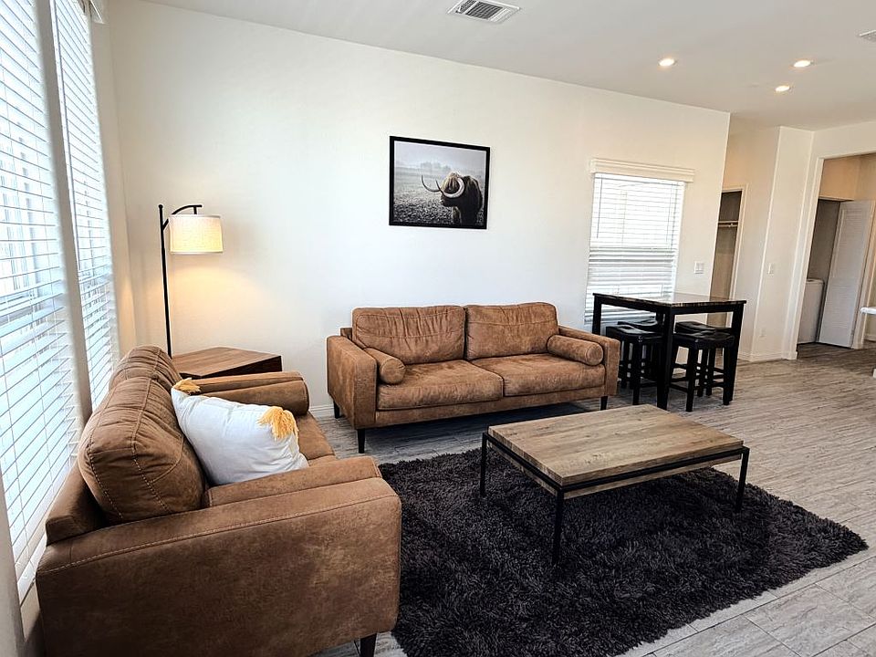 1st image of 2206 S Ellsworth Rd #17B