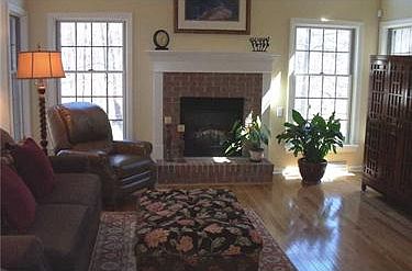 3rd image of 1721 Grist Mill Dr