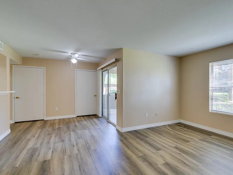 2300 Silverado Ranch Blvd #1016 — Photo 6