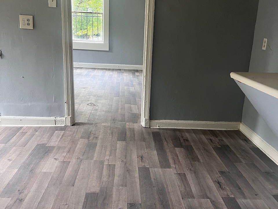 19th image of 3581 Rockwood Ave