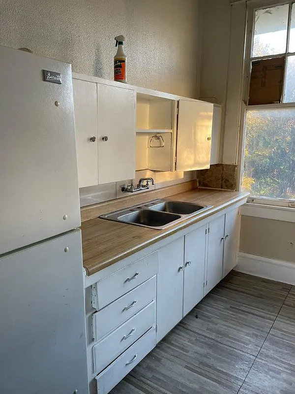 1 bed, 1000 sqft, $625 — Photo 4