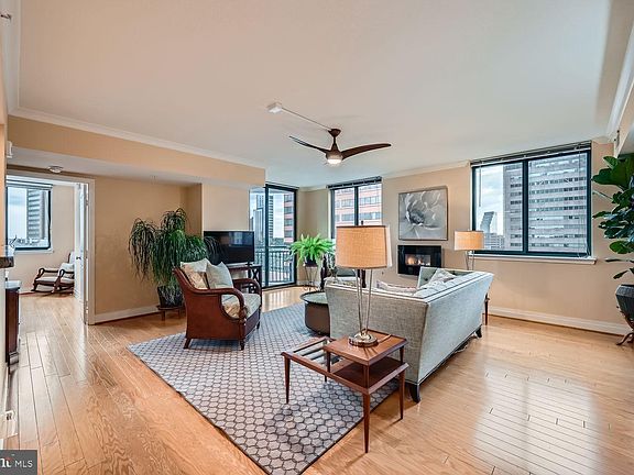 2nd image of 414 Water St Unit 1403