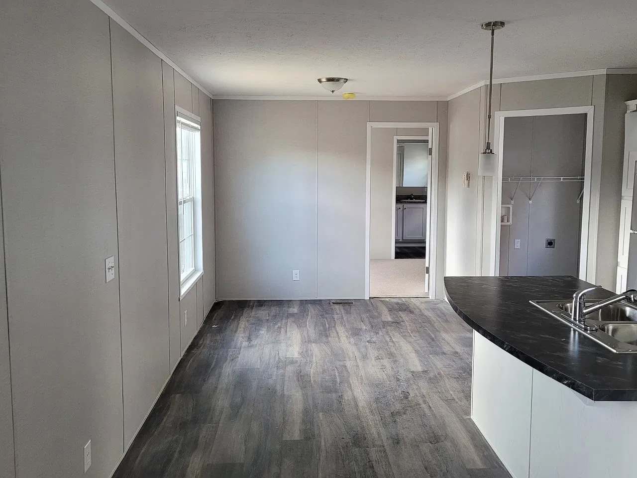 Stonecrest Manor — Photo 3