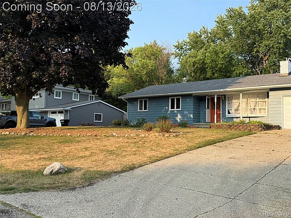 2nd image of 161 Edith St