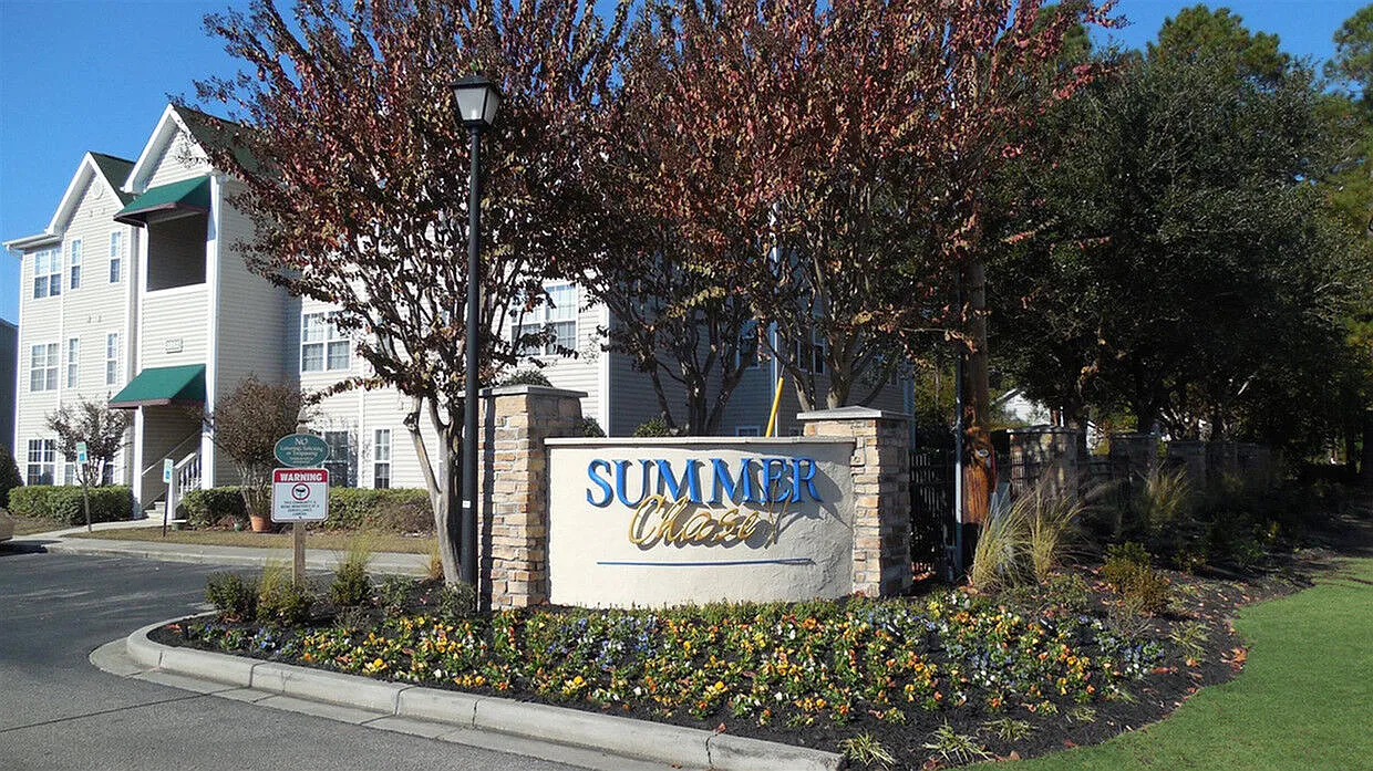 Summer Chase Apartments — Photo 1