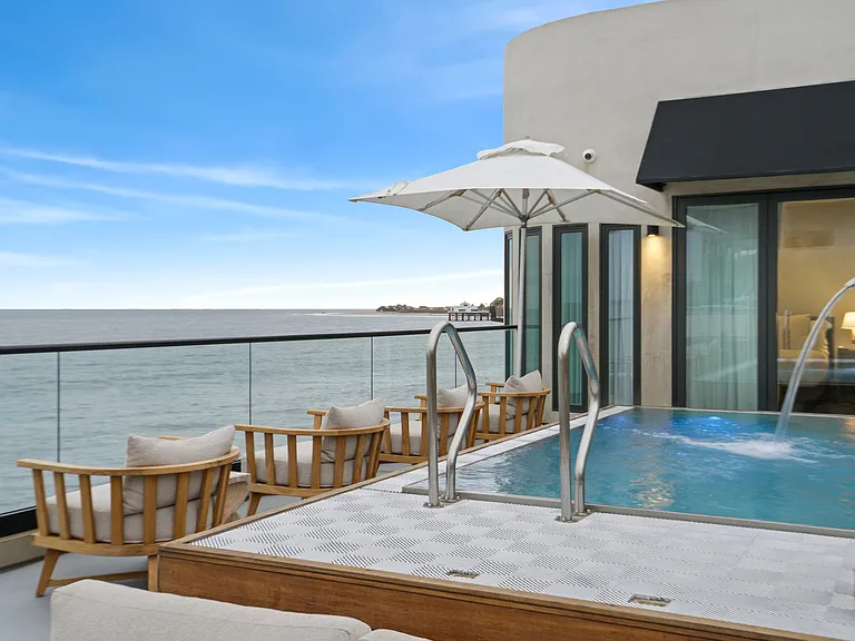 22640 Pacific Coast Hwy — Photo 85