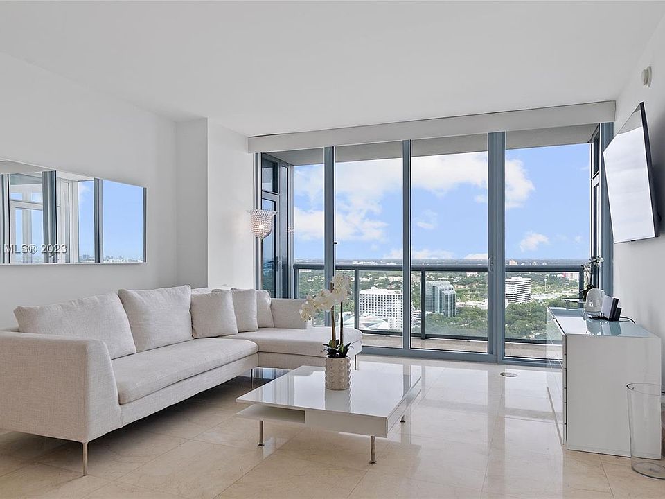 1st image of 601 NE 36th St APT 2902