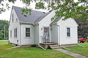 1st image of 1428 Pinehurst Blvd