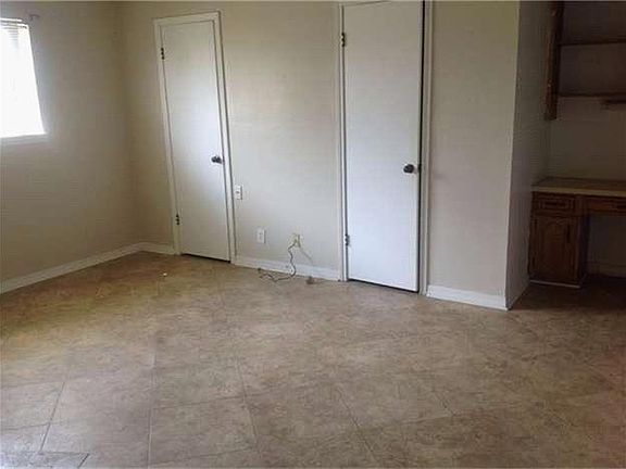 5th image of 224 Petunia St