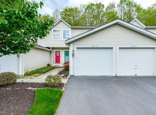 2912 Heatherwood Ct, Stow, OH 44224