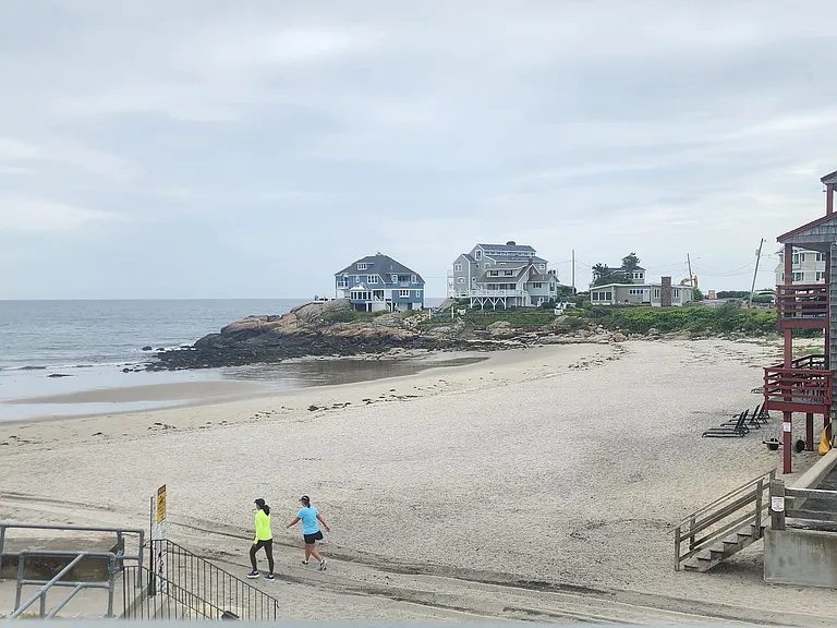 40 Rockport Rd — Photo 1