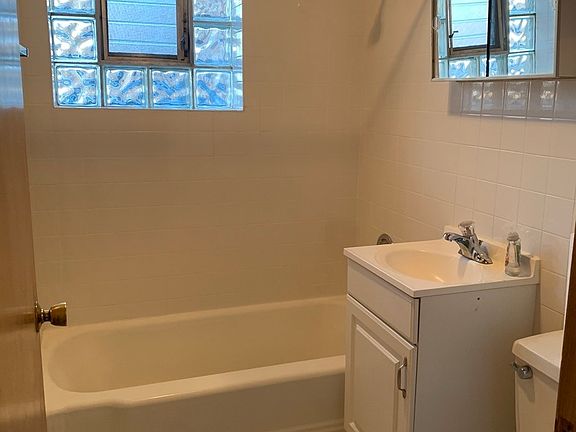 4th image of 3176 W Meadow Lane Dr APT 37