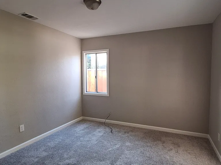 245 McCreery Ave #1 — Photo 7