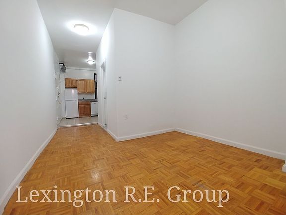 4th image of 414 W 56th St APT 2