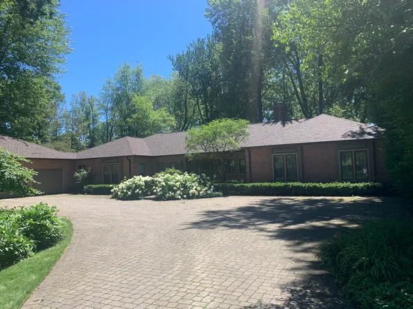 245 W Westminster, Lake Forest, IL 60045