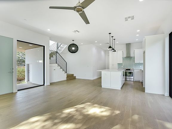 5th image of 815 W Mary St Unit A