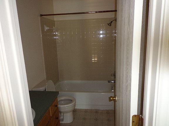 5th image of 4508 Mattie Dr APT B