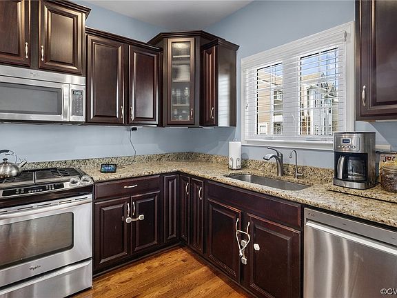 4th image of 3914 Brownstone Blvd