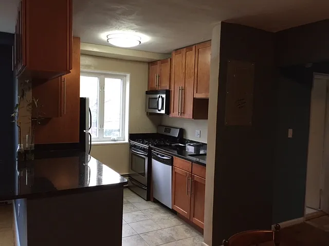 111 Lee Ave #112 — Photo 6