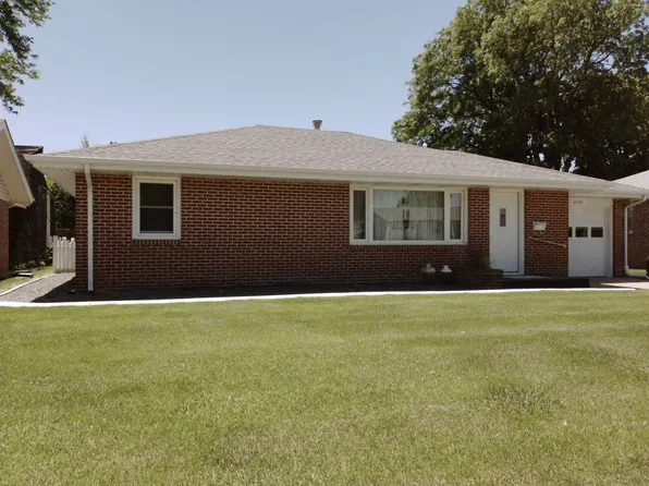 2606 W 1st St, North Platte, NE 69101