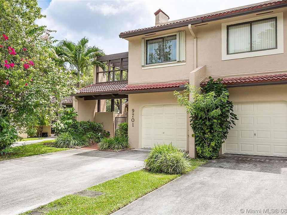 1st image of 9701 Costa Del Sol Blvd