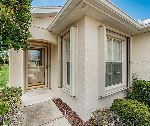 2nd image of 2853 Wood Pointe Dr