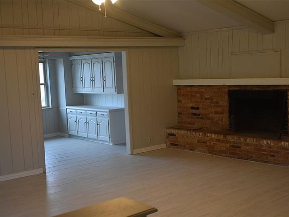 2nd image of 3929 County Road 660