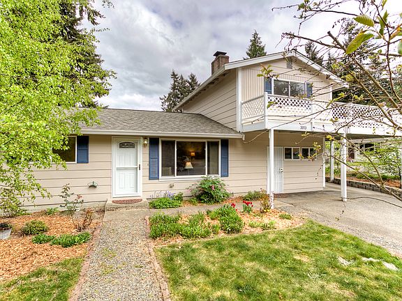 3rd image of 3013 Alderbrook Ct S