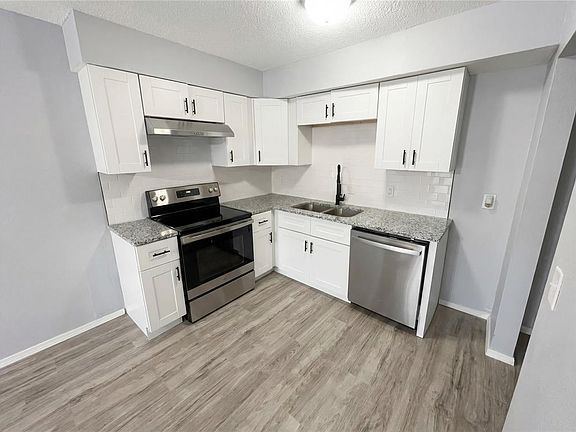 2nd image of 6020 Nw Expy