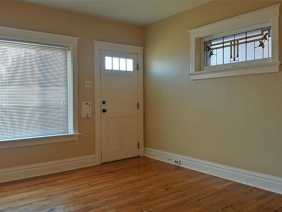 3rd image of 4924 Finkman St