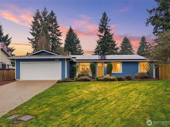 10932 156th Court NE, Redmond, WA 98052