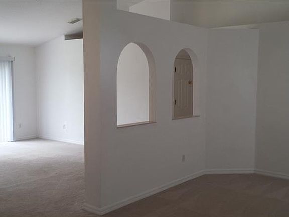 4th image of 8373 Octavius Ave