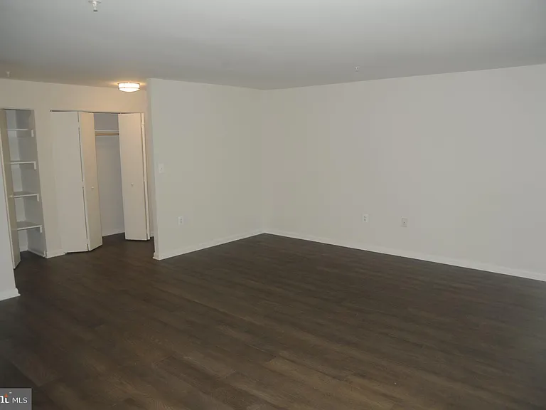 830 Quince Orchard Blvd #202 — Photo 9