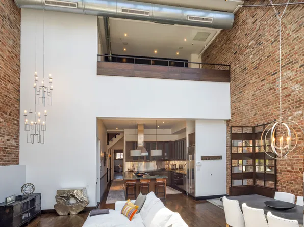 39 Vestry Street PHA image 3 of 15