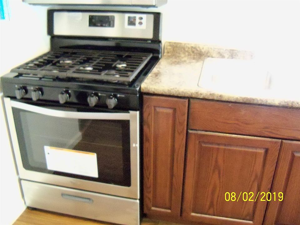 2nd image of 1007 S 15th St