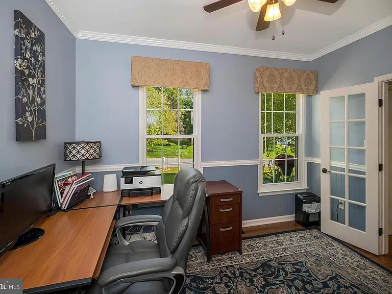 64 Blossom Wood Ct — Photo 17