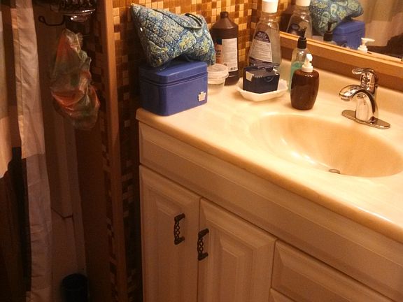 5th image of 1074 Coleman Ln