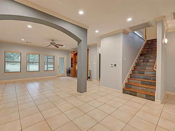 2nd image of 3450 Pebble Beach Blvd