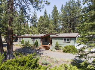 19726 Carm Ln, Bend, OR 97702