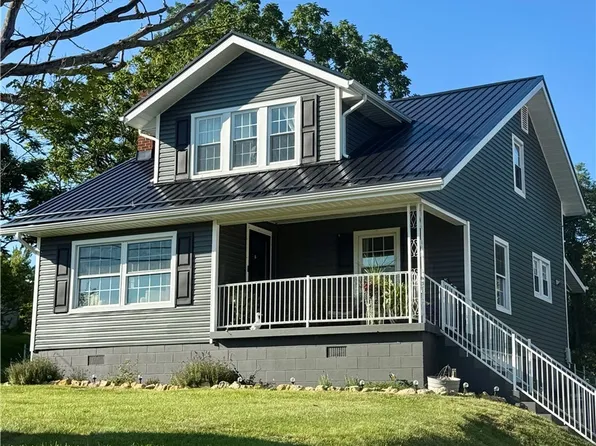 49721 High Street Ext, Saint Clairsville, OH 43950