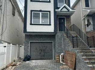 208 Atlantic St, Elizabeth, NJ 07206