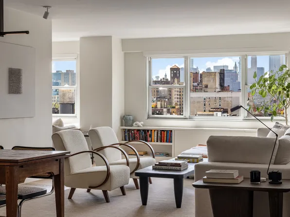 101 West 12th Street image 1 of 20